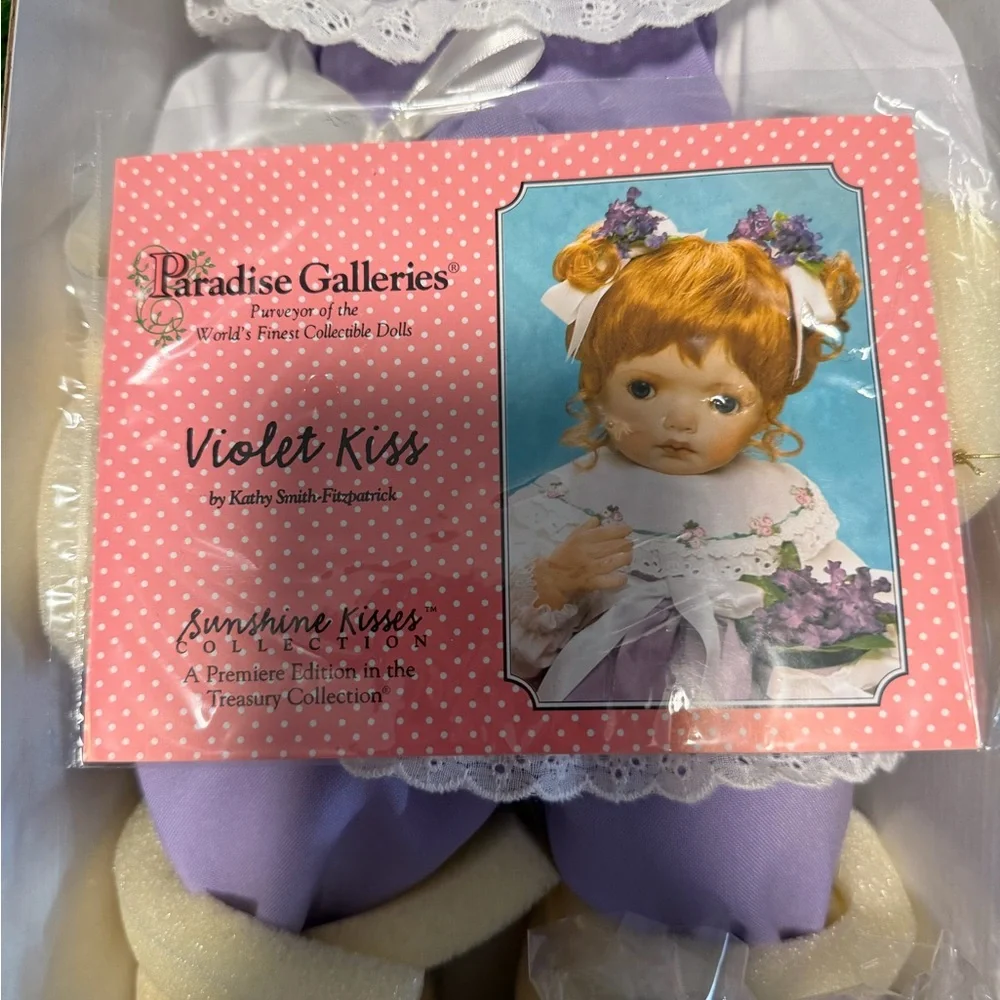 Paradise Galleries Treasury Collection Doll with Brown‎ Hair